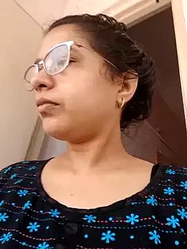 Photos of thanusi_2 from StripChat is Private