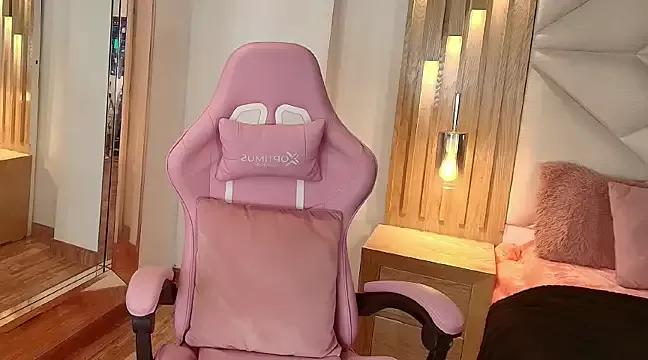 Incite your eccentricities: Get kinky and please these steamy asian sluts, who will reward you with wacky outfits and vibrating toys.