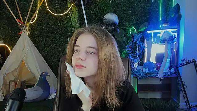 Incite your eccentricities: Get kinky and please these steamy asian sluts, who will reward you with wacky outfits and vibrating toys.