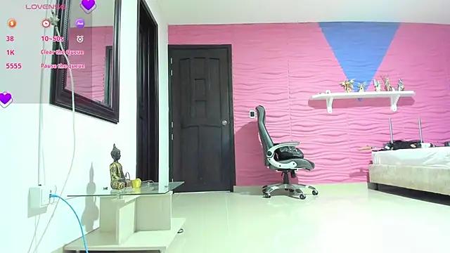 Incite your eccentricities: Get kinky and please these steamy asian sluts, who will reward you with wacky outfits and vibrating toys.