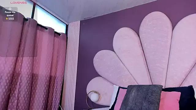 Incite your eccentricities: Get kinky and please these steamy asian sluts, who will reward you with wacky outfits and vibrating toys.