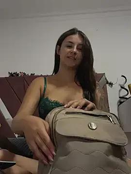 Valeriasaenzz_ from StripChat is Freechat