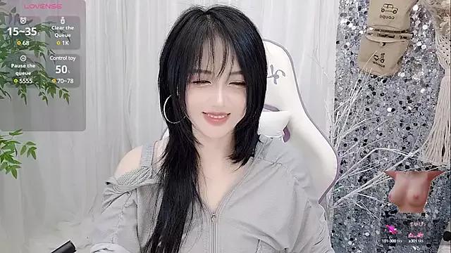 Vaness-a from StripChat is Freechat