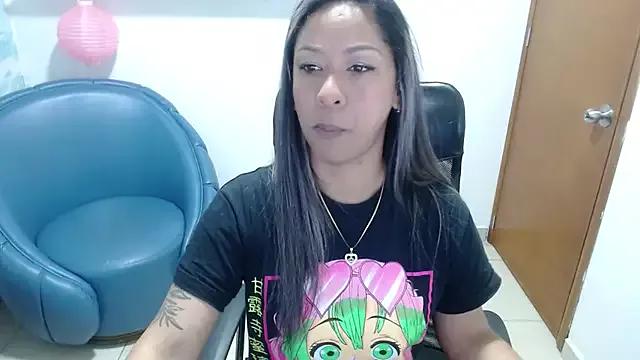 Victoria-Herrera from StripChat is Freechat