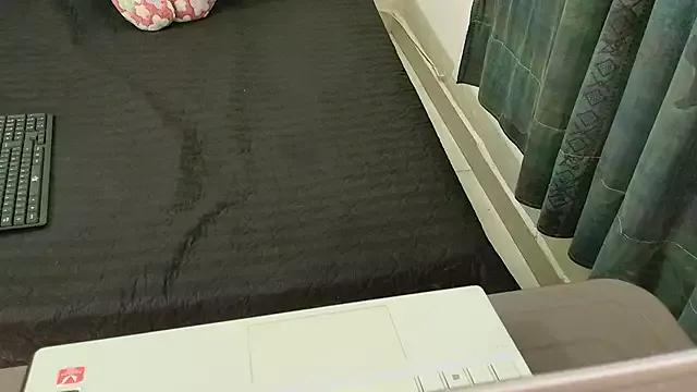 victoria_blackk1 from StripChat is Freechat