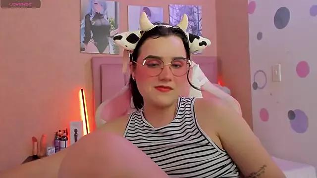 Incite your eccentricities: Get kinky and please these steamy asian sluts, who will reward you with wacky outfits and vibrating toys.
