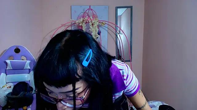 Incite your eccentricities: Get kinky and please these steamy asian sluts, who will reward you with wacky outfits and vibrating toys.