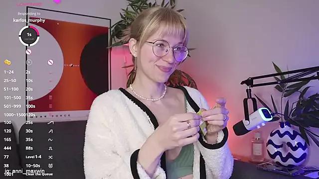 Incite your eccentricities: Get kinky and please these steamy asian sluts, who will reward you with wacky outfits and vibrating toys.