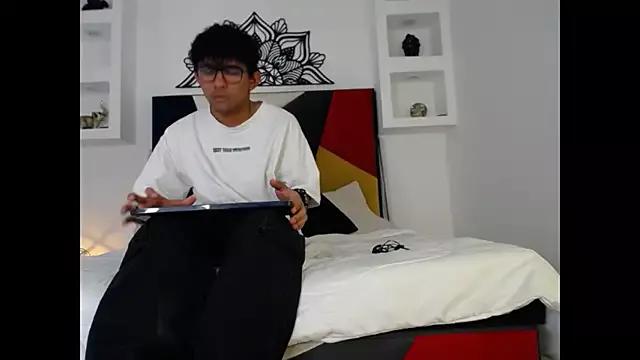 Incite your eccentricities: Get kinky and please these steamy asian sluts, who will reward you with wacky outfits and vibrating toys.