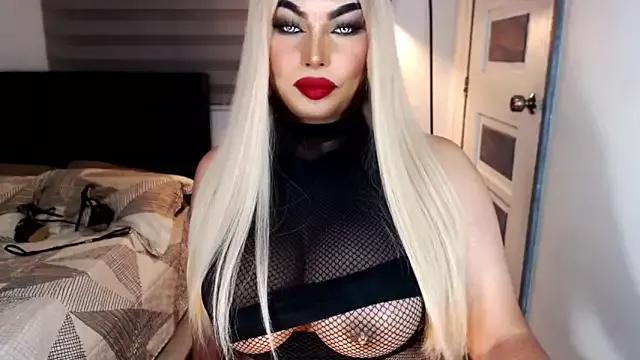 Experience the ultimate adult online sex cam sensation with our grannies page. From SkinnyBusty to Facials, we've got the wildest and most enchanting cam shows for you to enjoy.