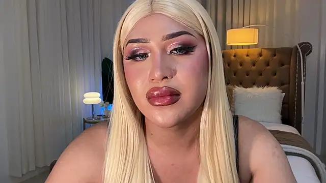 Incite your eccentricities: Get kinky and please these steamy asian sluts, who will reward you with wacky outfits and vibrating toys.