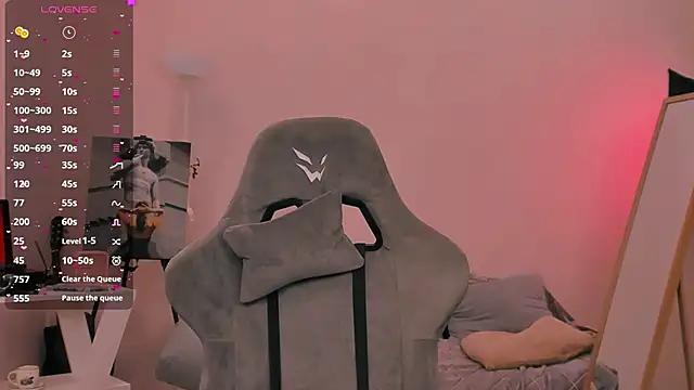 Incite your eccentricities: Get kinky and please these steamy asian sluts, who will reward you with wacky outfits and vibrating toys.
