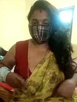 Photos of Yoursriya25 from StripChat is Freechat