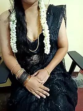 Photos of yourtamilcouple from StripChat is Freechat