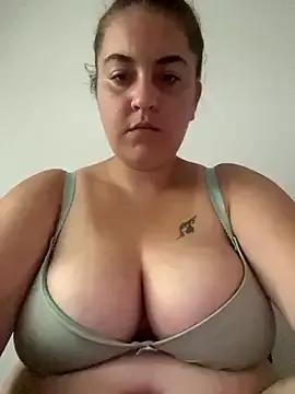 Photos of yzabell18 from StripChat is Freechat