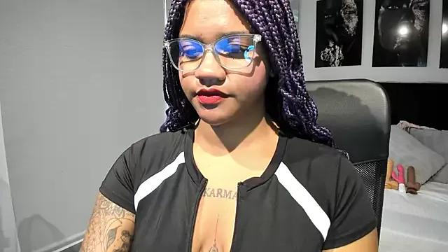 ZahraRose from StripChat is Freechat