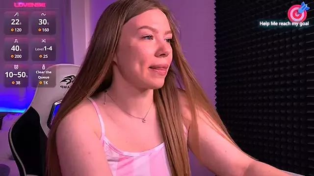 Zlatamilne from StripChat is Freechat